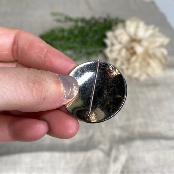 Vintage Round 3 Prong Set Pearls Starburst Silver MCM Functional Brooch 1.25" - Picture 9 of 10